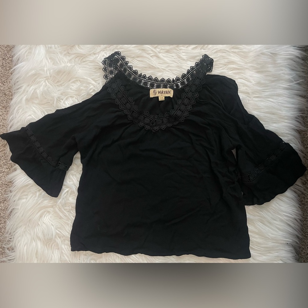 WAYAN Black Lace Trim Women's Top Sz S/M